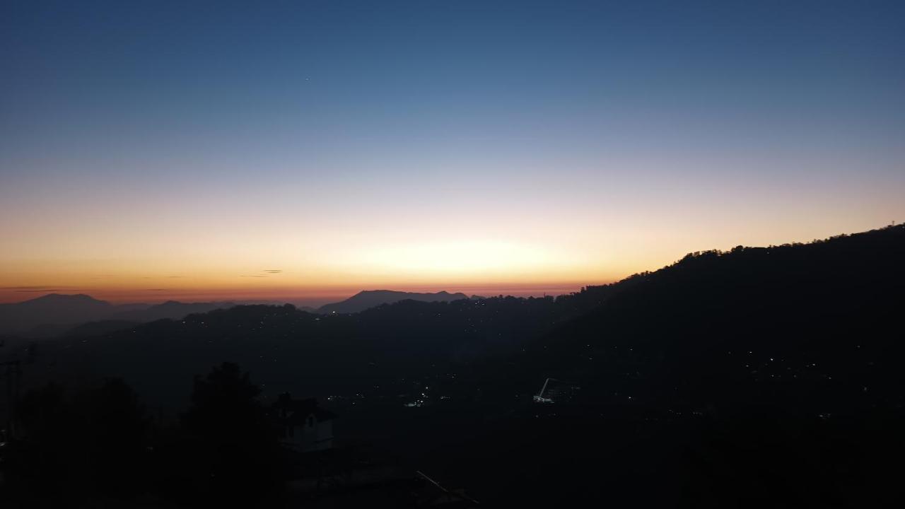 Thakur Homes- Couple And Family Friendly Homestay Shimla Exterior foto